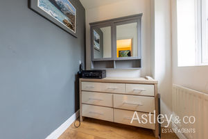 Photo 17- click for photo gallery